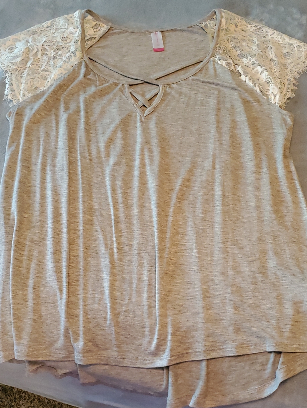 No Boundaries Light Gray Top with White Lace Sleeves